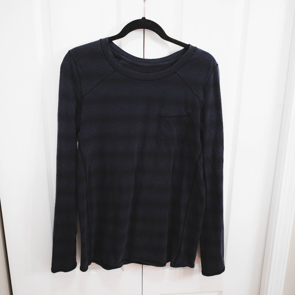 LULULEMON - Long Sleeve Striped Tee - Size 8
